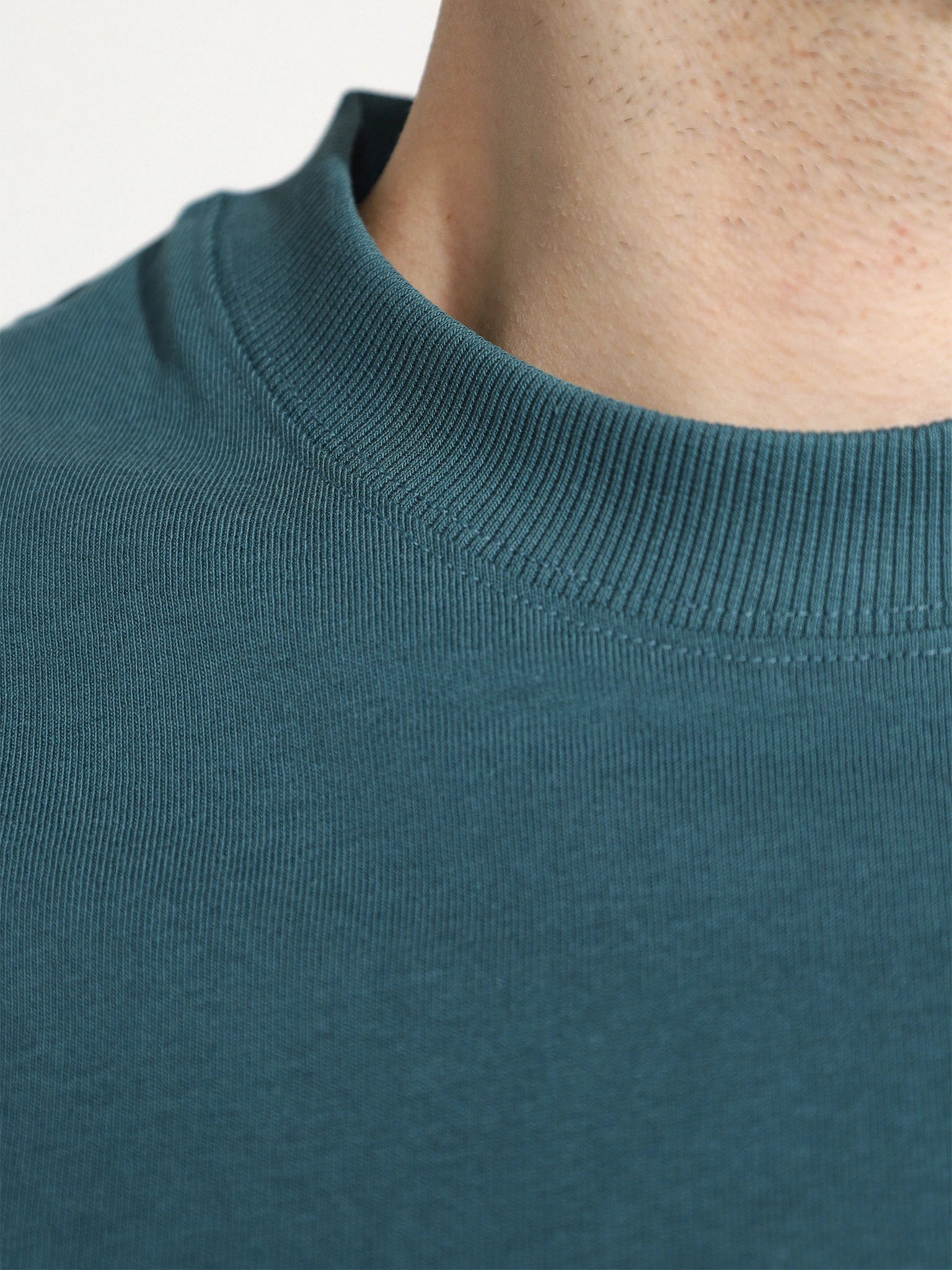 Футболка зеленого цвета из хлопка